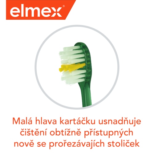 Zubní kartáček elmex s malou hlavou pro lepší čištění zadních zubů.